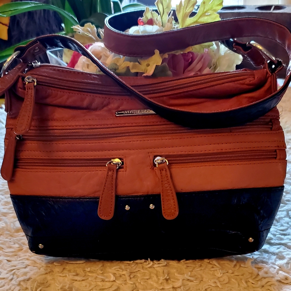Leather stone and co.  2 color tone black and brown purse